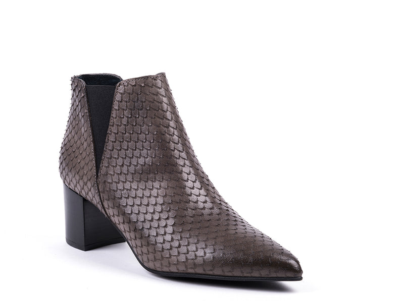 ​High-heeled ankle boots in gray embossed leather