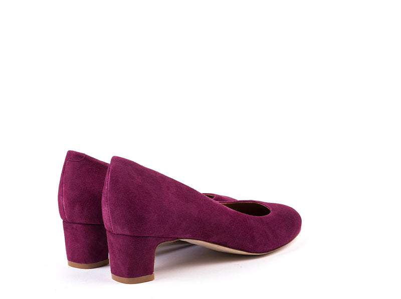 Block medium-heeled shoes in bordeaux suede