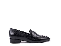 Black embossed leather shoes