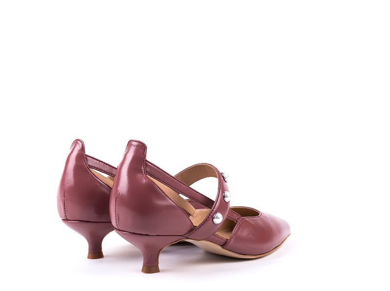 Dry pink medium-heeled shoes