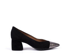 Shoes in black nobuck with cap toe in metallic silver leather