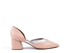 Blush leather medium-heeled shoes