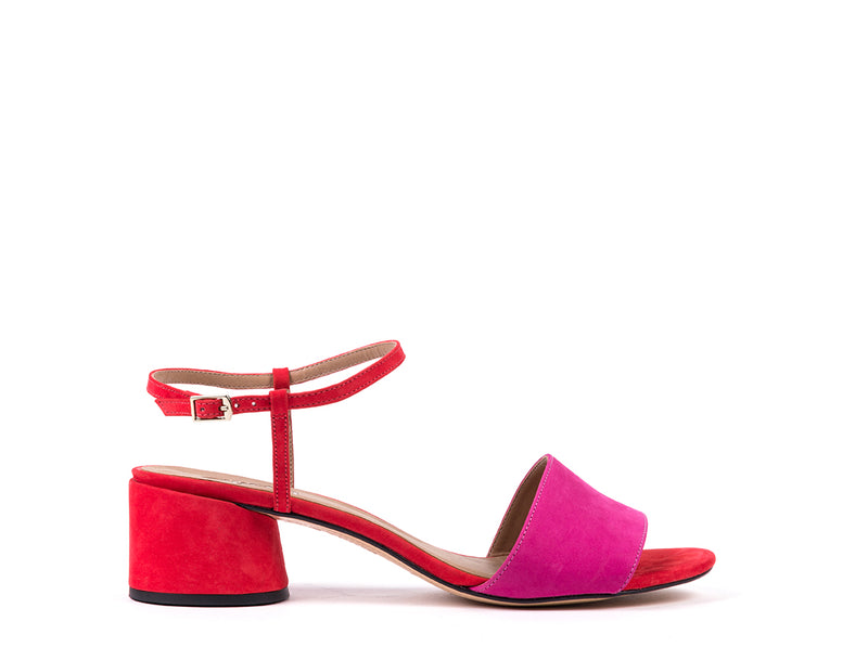 Medium-heeled sandals in red nubuck