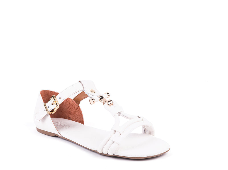 ​Flat sandals in white leather