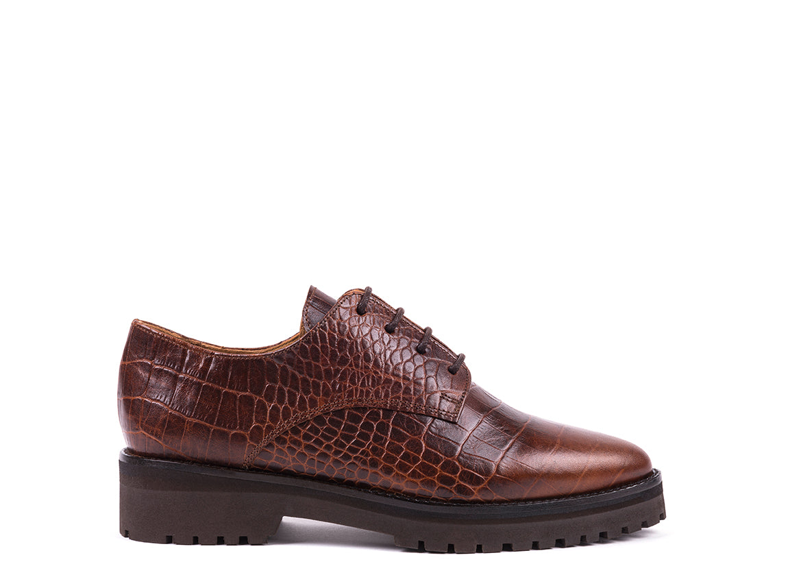 Camel embossed leather Oxfords