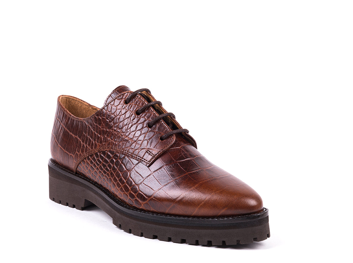 Camel embossed leather Oxfords