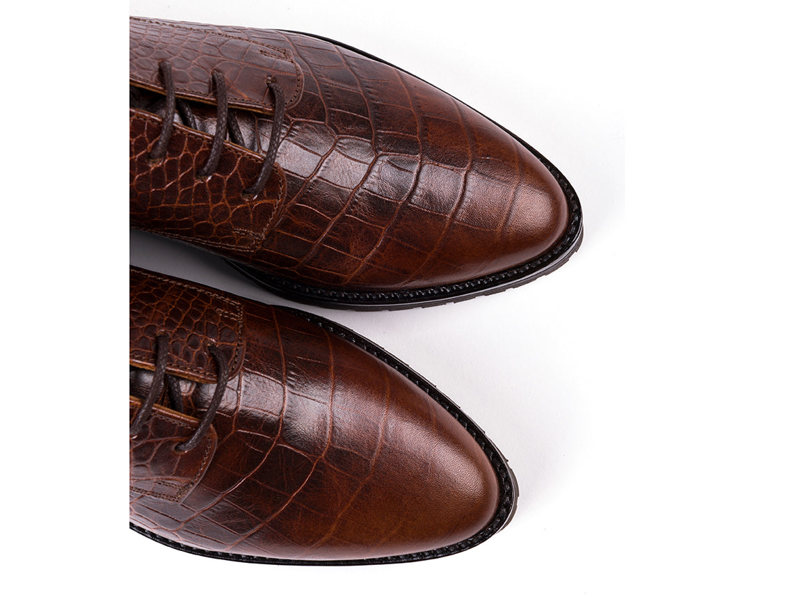 Camel embossed leather Oxfords