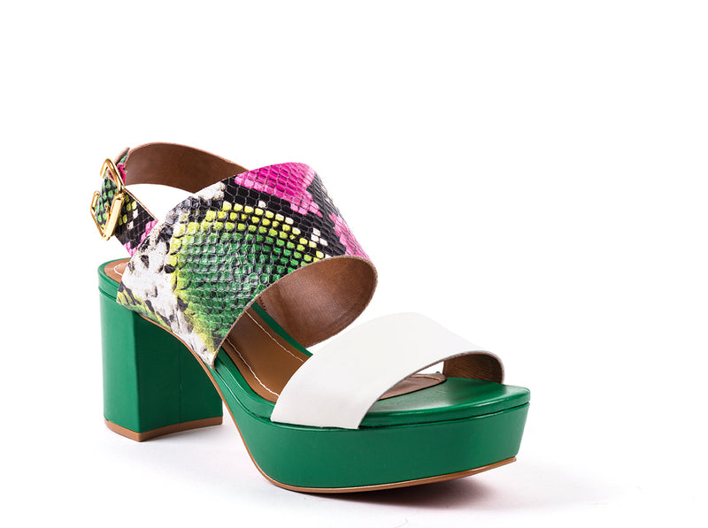 ​High-heeled sandals in green snake pattern engraved leather