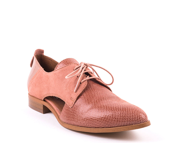 Sapatos rasos em pele gravada rosa vintage