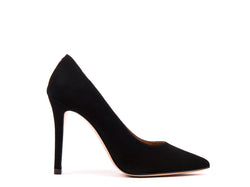​High-heeled stilettos in black suede