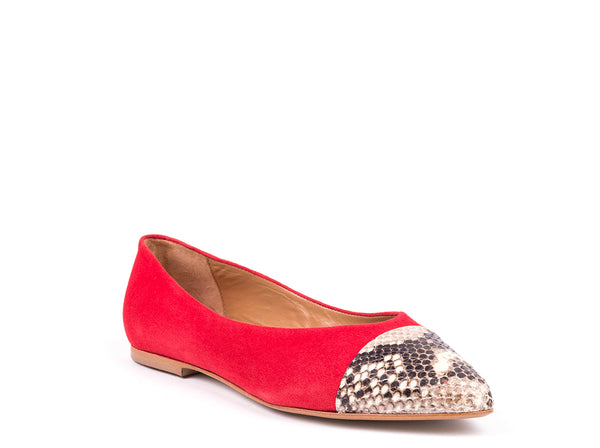 ​Flat ballerinas in red suede with patterned leather toe